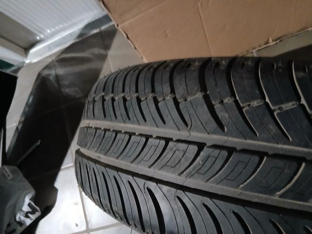 Rueda repuesto 195/65 R15