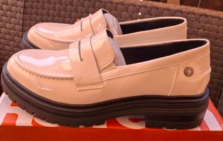 Zapatos mujer beige - Mocasines