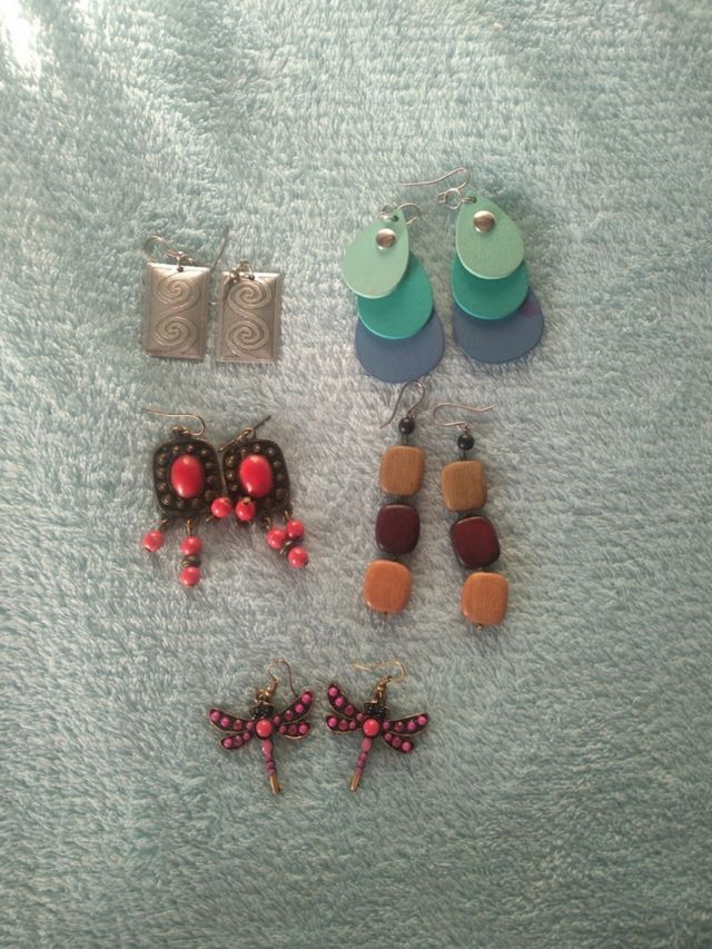 5 pares pendientes - plata, rojo