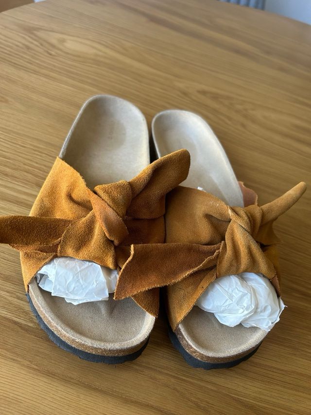 Sandalias Oysho piel teja/41