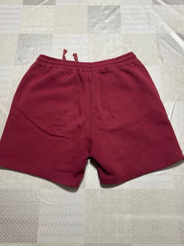 Conjunto Myprotein rojo