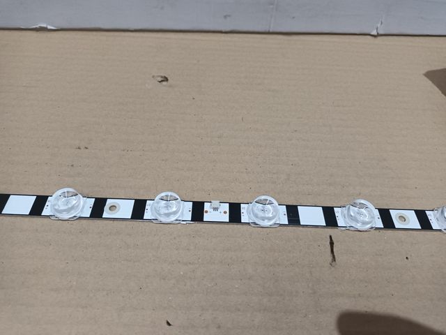 Kit 1 tira LED TV NEVIR NVR-7803-32RD2S-N