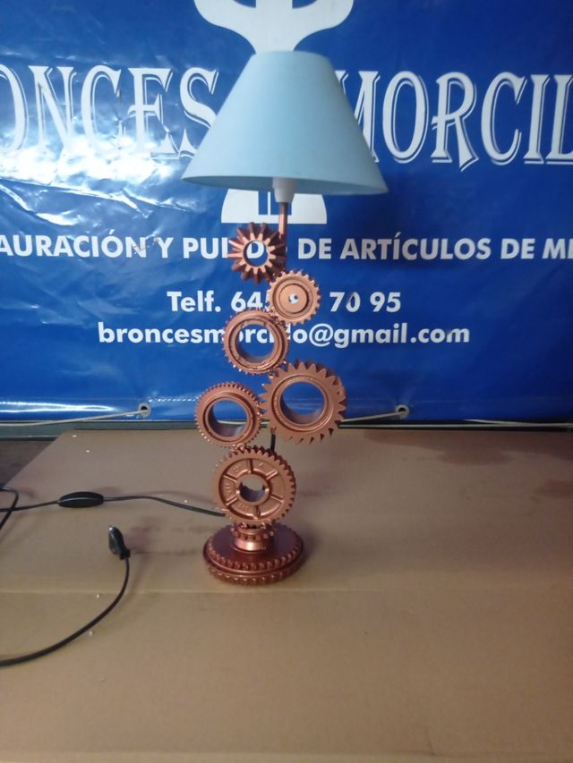 Lampara artesanal metal engranajes