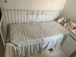 Cama hierro IKEA blanca infantil