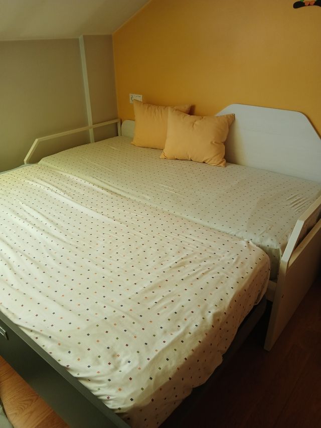 Cama nido y 1 colchón