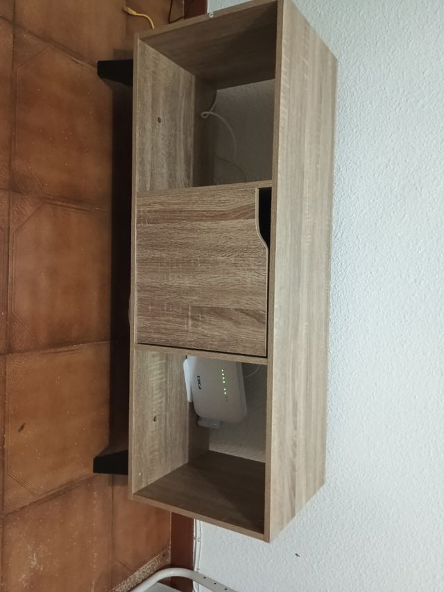 Mueble TV madera marrón