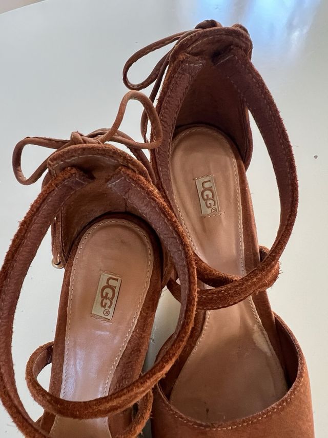 Sandalias cuña esparto marrón poco uso.