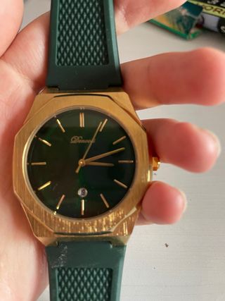 Reloj Denvosi dorado y verde