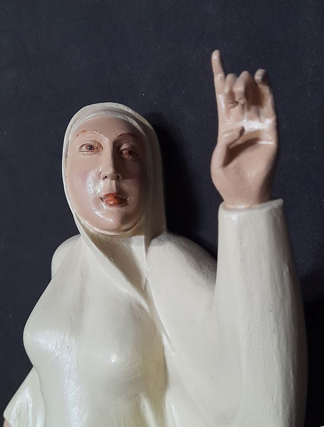 Escultura María Guerrero: Art Déco