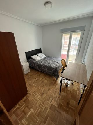 Habitación amueblada alquiler Avila