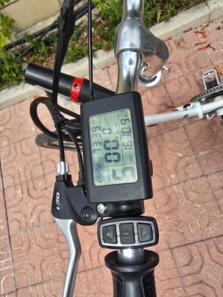 Bicicleta eléctrica Tucano plegable