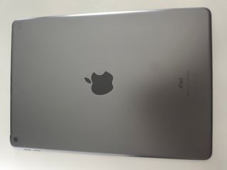 iPad 8ª generación 128GB - Gris espacial