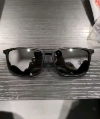 Gafas sol negras