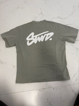 Camiseta Pull & Bear verde oliva