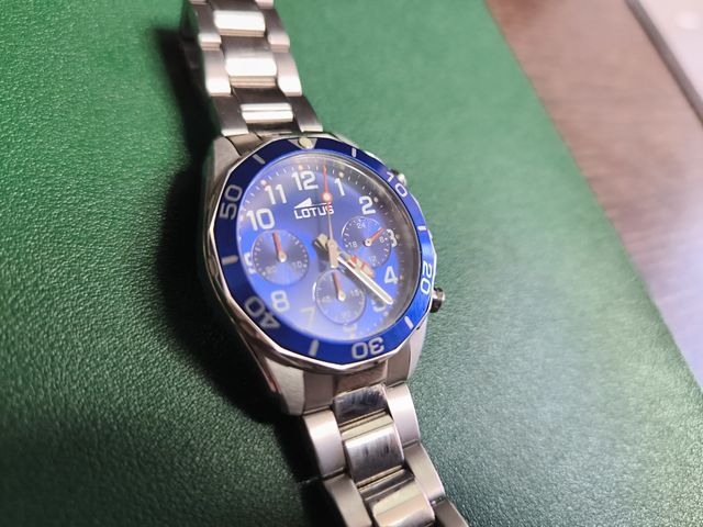 Reloj Lotus Junior cronógrafo azul y plata