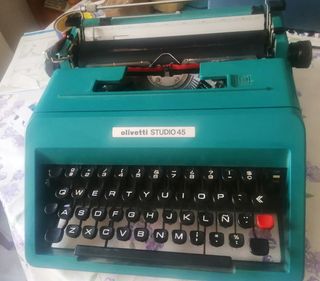Olivetti Studio 45 - Máquina de escribir