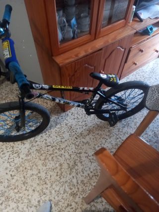 Bicicleta BMX