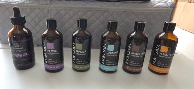 Lote de 23 Aceites esenciales naturales.