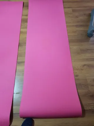 2 Esterillas rosas yoga,pilates,etc.