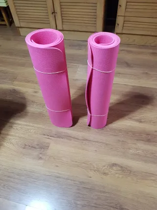 2 Esterillas rosas yoga,pilates,etc.