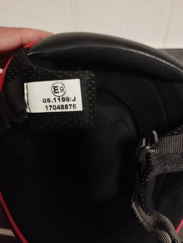 Casco esquí Nzi Junior rojo talla S