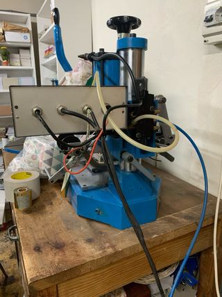 Prensa térmica Impak stamping