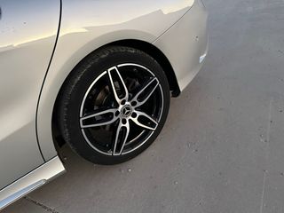 MERCEDES CLA 200d AMG Line con Pack Night