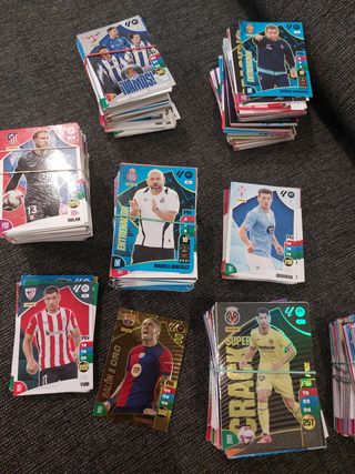Cromos fútbol 24-25: ¡Variedad!