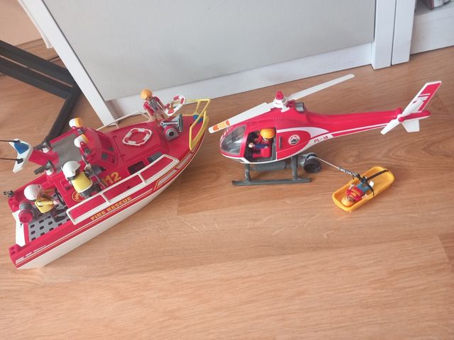 Playmobil: Barco y helicóptero de rescate
