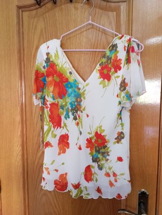 Conjunto veraniego flores
