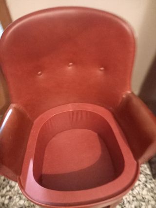 Sillón vintage burdeos