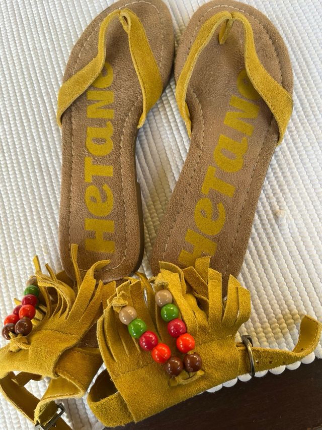 Sandálias 36 de dedo Hetane Mostarda