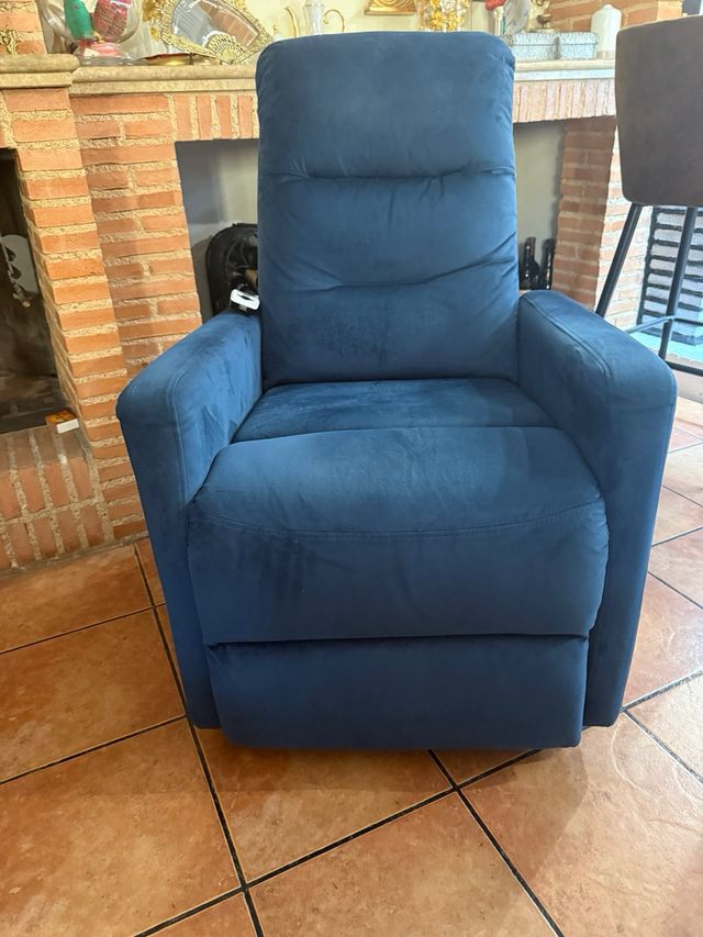 Sillón levanta personas reclinable motorizado azul