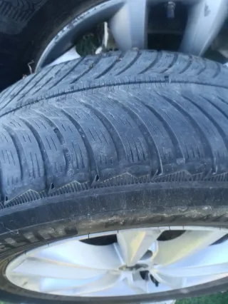 Ruedas completas originales Kia 235/65 R17