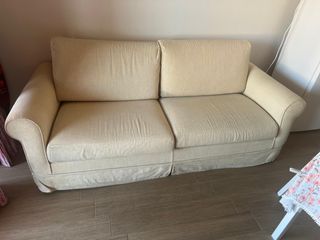 Divano letto 2 posti beige, misure 2,15x1 m