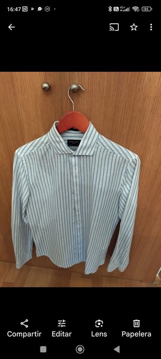 Camisas, pantalón corto y abrigo 