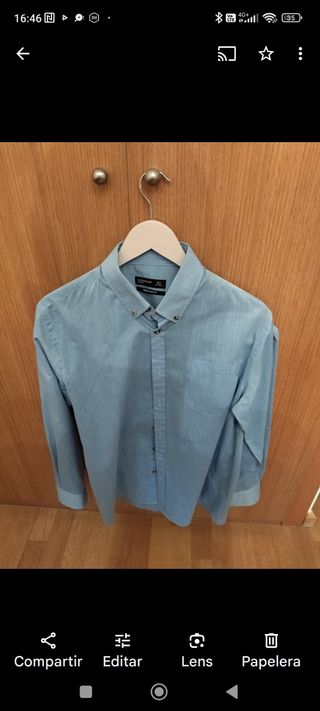 Camisas, pantalón corto y abrigo 
