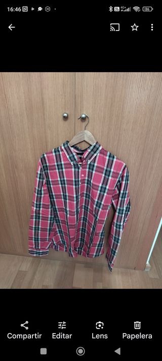 Camisas, pantalón corto y abrigo 