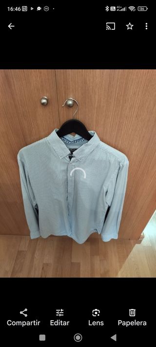 Camisas, pantalón corto y abrigo 