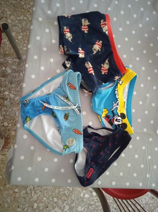 4 costumi da bagno bimbo