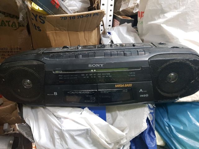 Radio cassette Sony .No funcionan los cassettes.