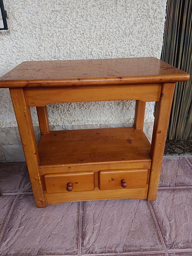 Mesa TV madera 2 cajones.