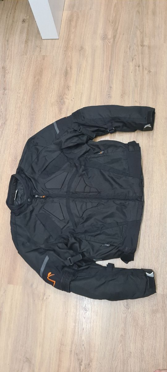 Chaqueta moto con protecciones y guantes talla 10