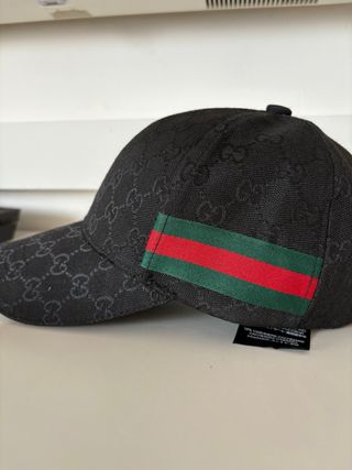 Cappello Gucci GG nero/rosso