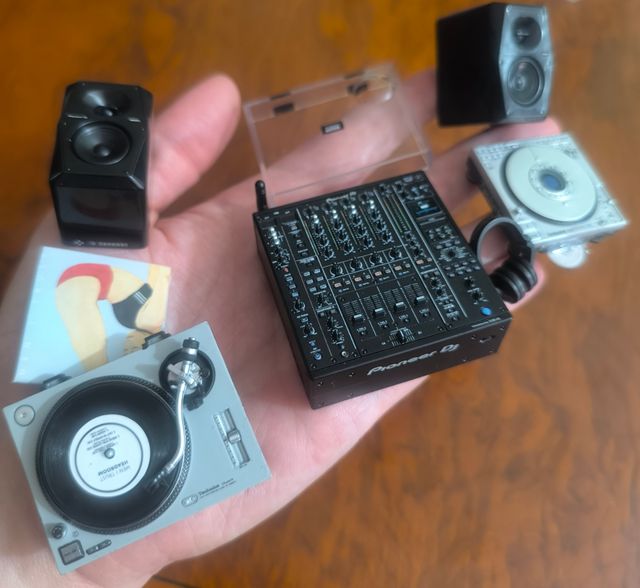 Miniaturas technics, pioneer dj