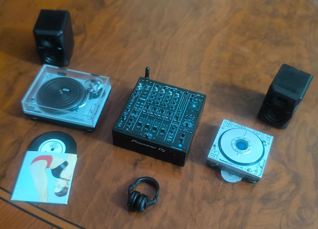 Miniaturas technics, pioneer dj