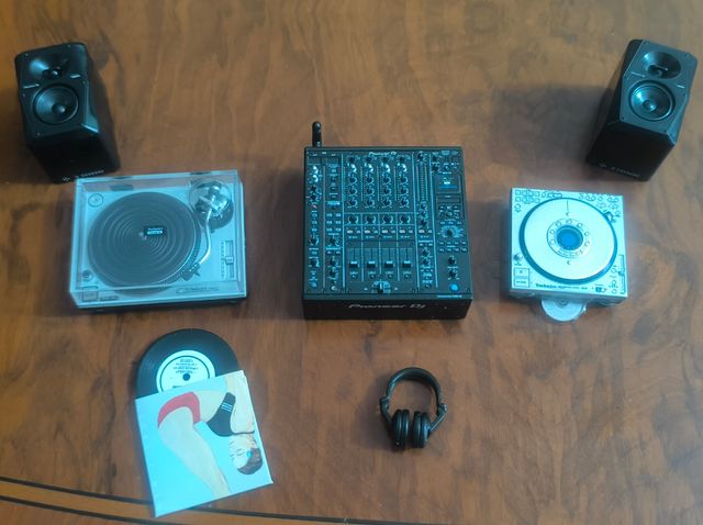Miniaturas technics, pioneer dj