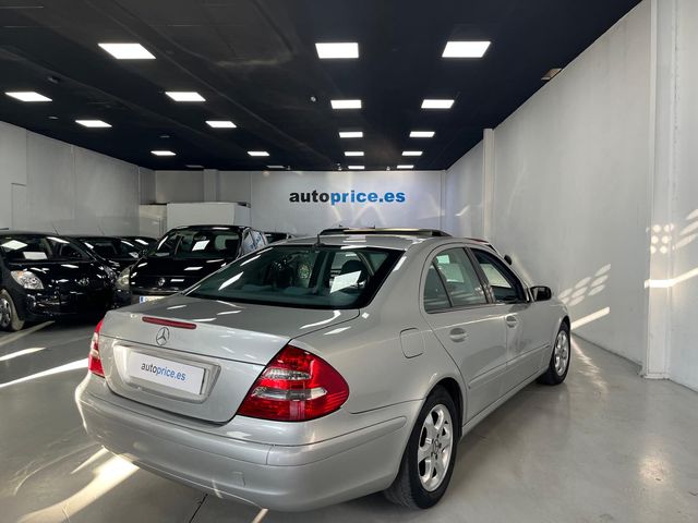 Mercedes-Benz Clase E 2004