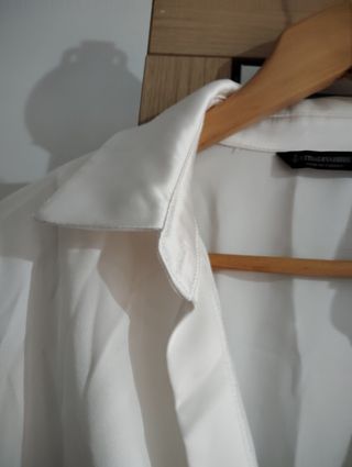 2 camisas Stradivarius raso talla L