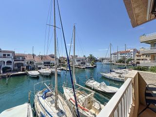 Apartamento 4 habitaciones, balcón - Empuriabrava